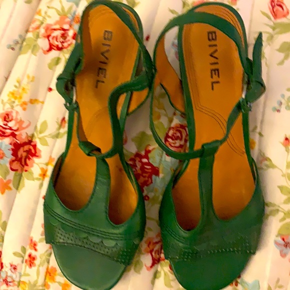 BIVIEL Shoes - BIVIEL leather heels